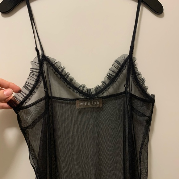 Mesh nightgown. - Picture 2 of 8